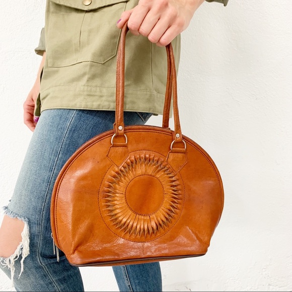 Handbags - Vintage Brown Leather Oval Handbag